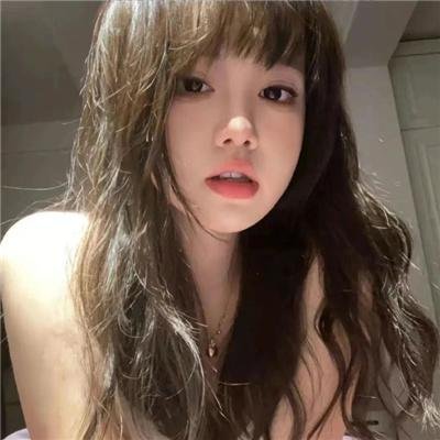 夏威夷冲浪女孩